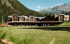 campZero Active Luxury Resort