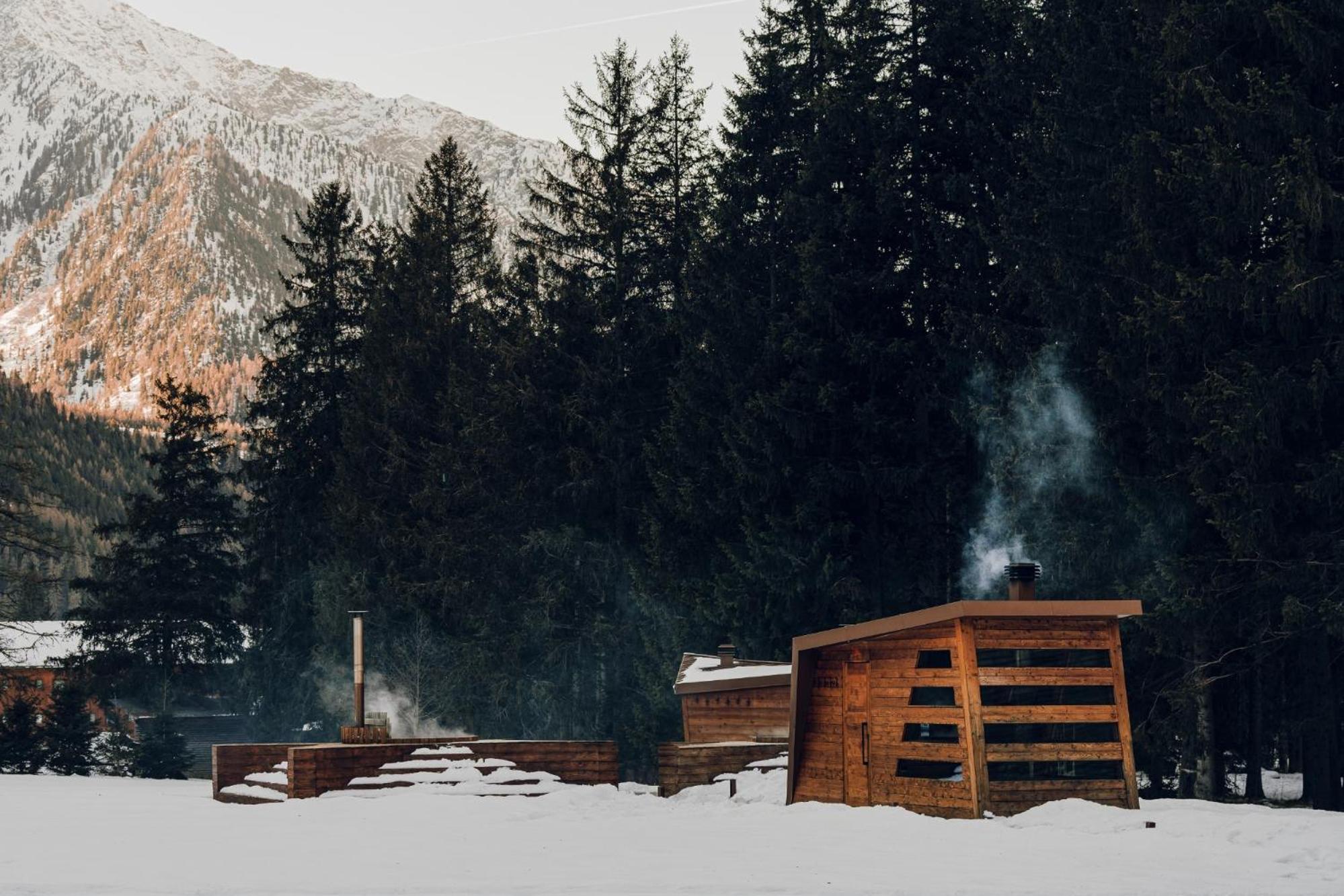 campZero Active Luxury Resort Champoluc Exterior foto